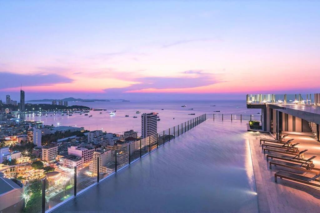 Central Pattaya - Sea View Large Balcony Condo With Infinity Pool 外观 照片