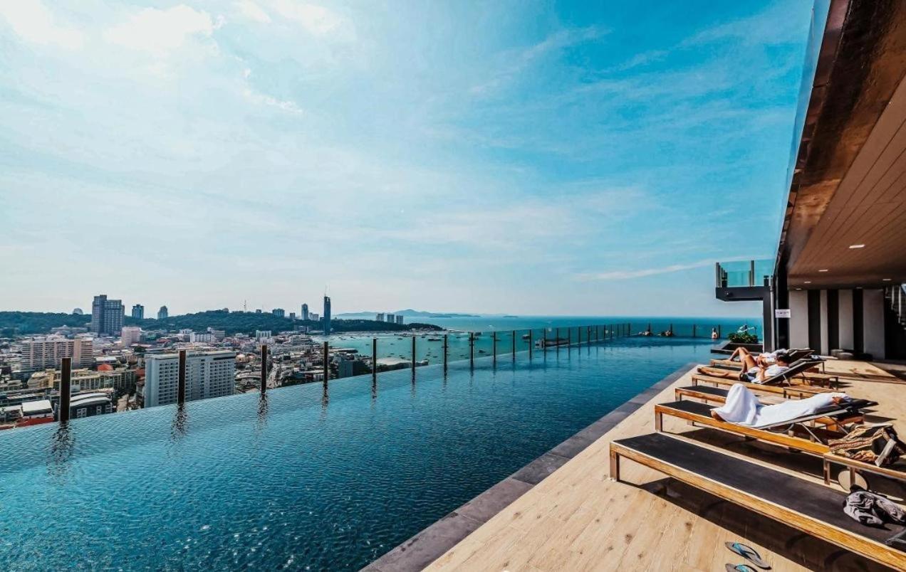 Central Pattaya - Sea View Large Balcony Condo With Infinity Pool 外观 照片
