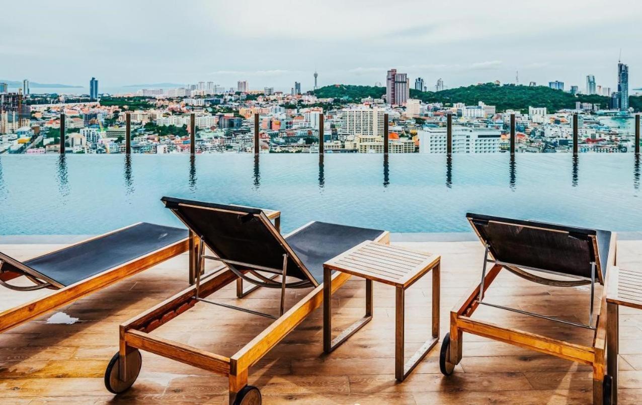 Central Pattaya - Sea View Large Balcony Condo With Infinity Pool 外观 照片