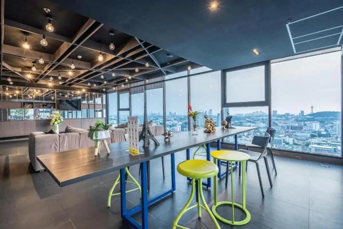 Central Pattaya - Sea View Large Balcony Condo With Infinity Pool 外观 照片
